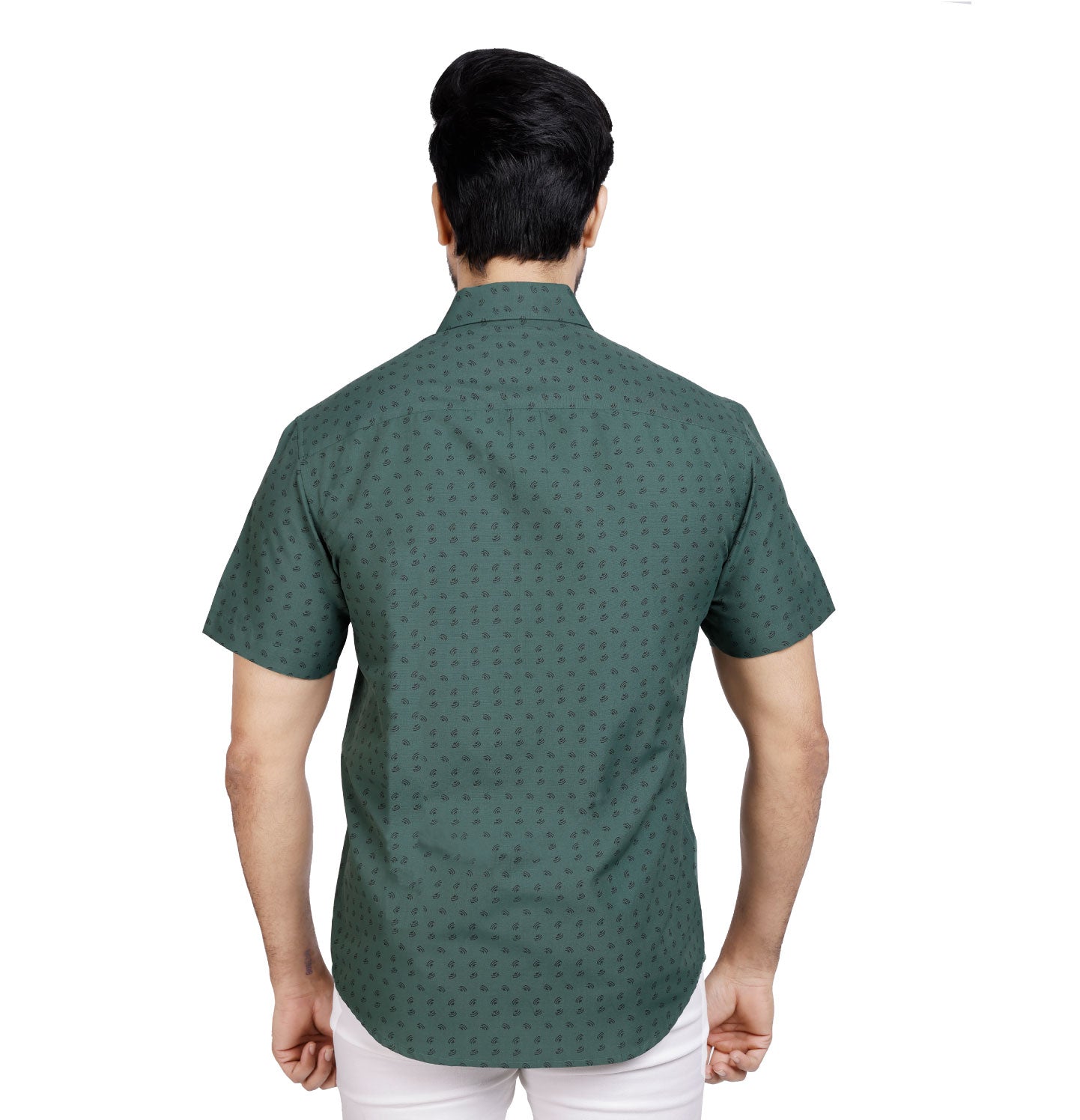 Active Fit Men's Shirt with Compass Pattern - Half Sleeves - Green