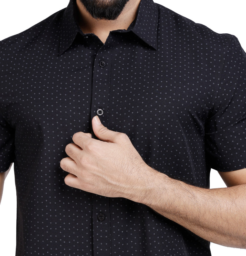 Active Fit Men's Shirt with Rhombus Pattern - Half Sleeves - Black