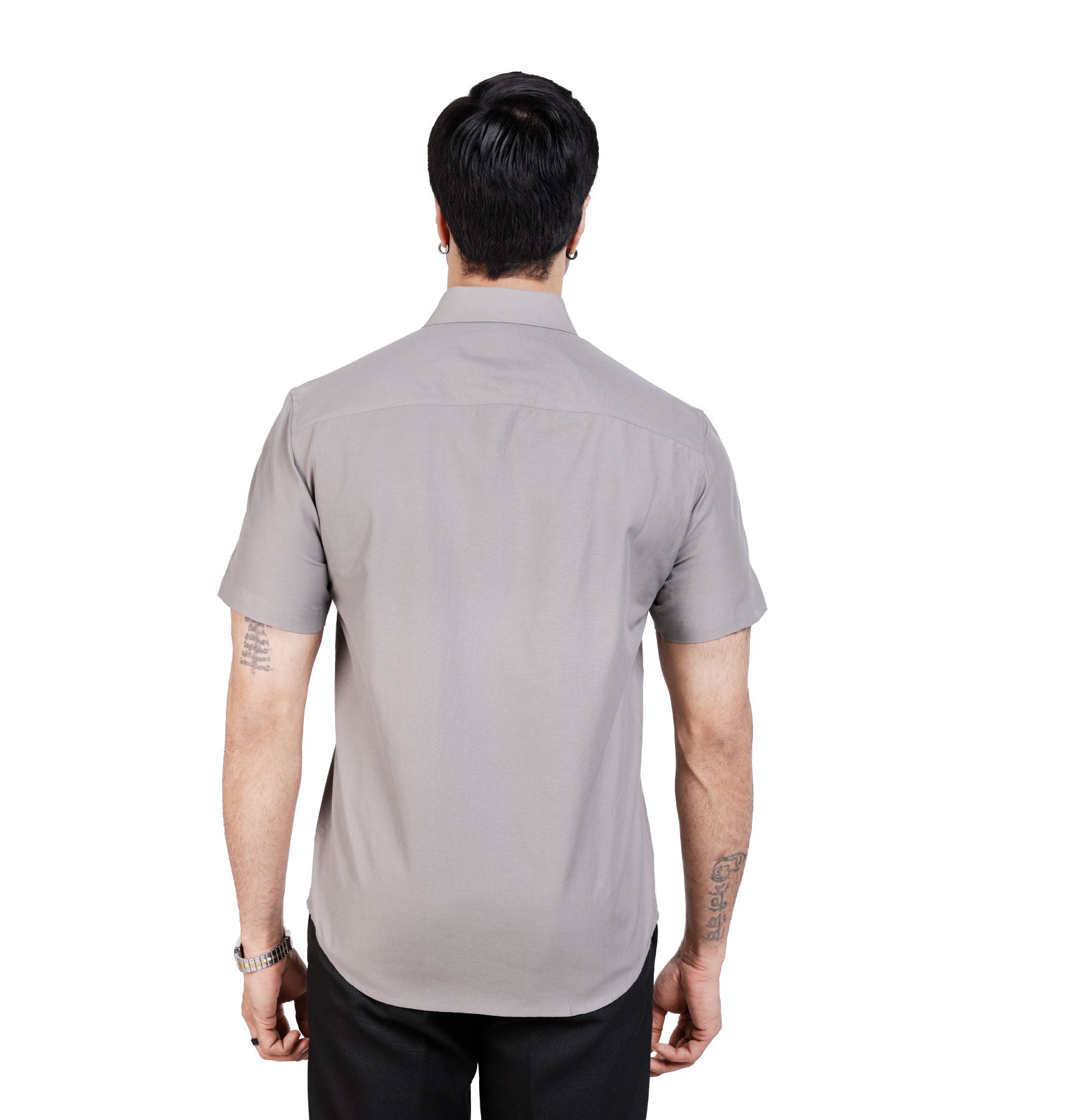 Active Fit Men's Shirt with Solid Pattern - Half Sleeves - Grey