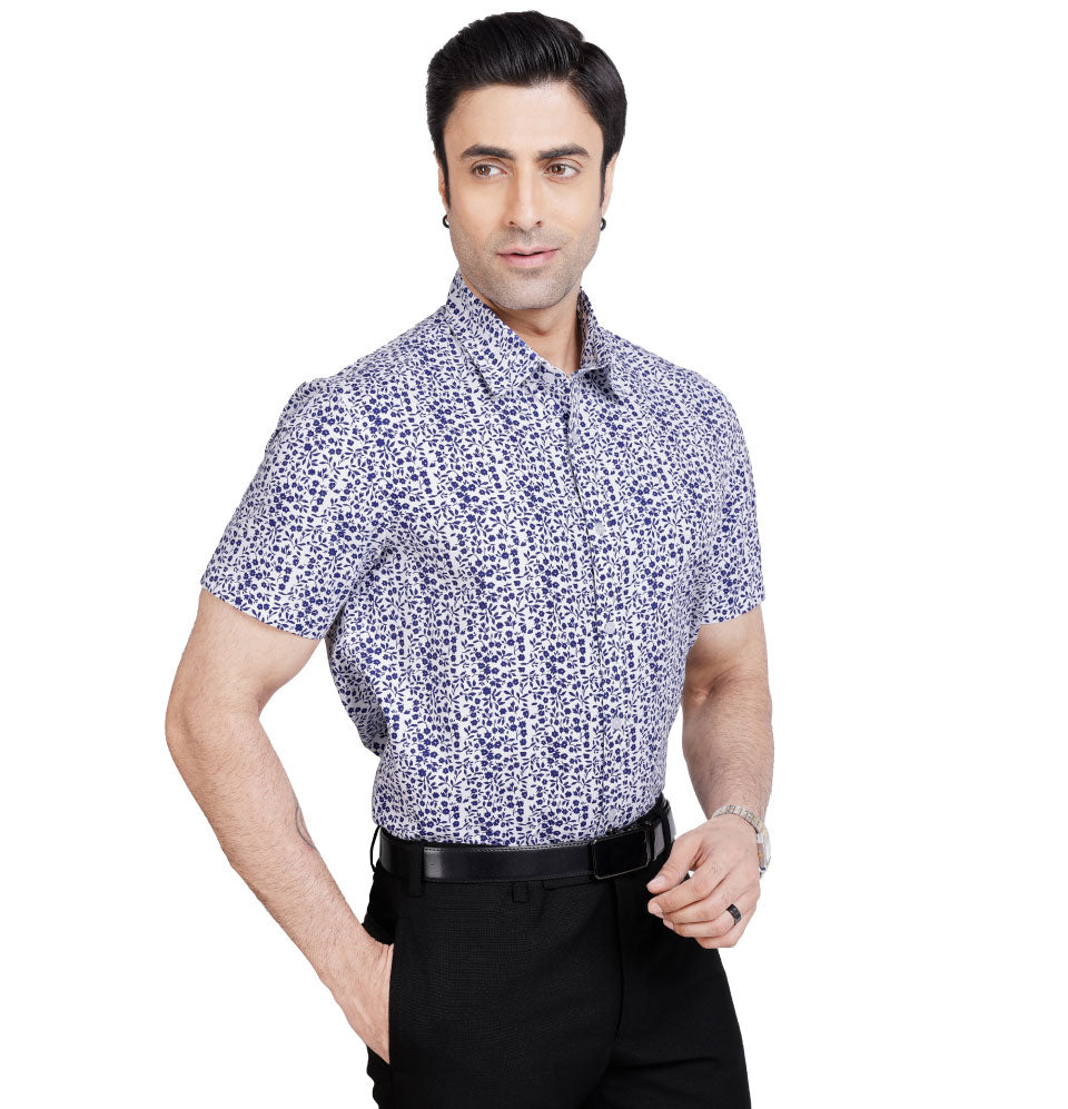 Active Fit Men's Shirt with Florals Pattern - Half Sleeves - White