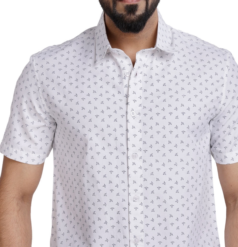 Active Fit Men's Shirt with Birdy Pattern - Half Sleeves - White