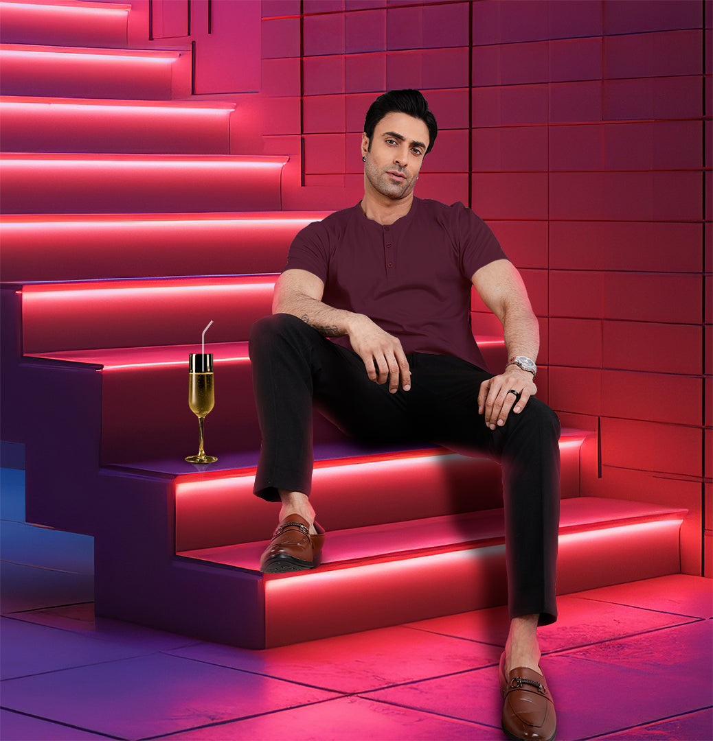 Men’S Short Sleeve Drop Cut Henley Neck T-Shirt - Maroon