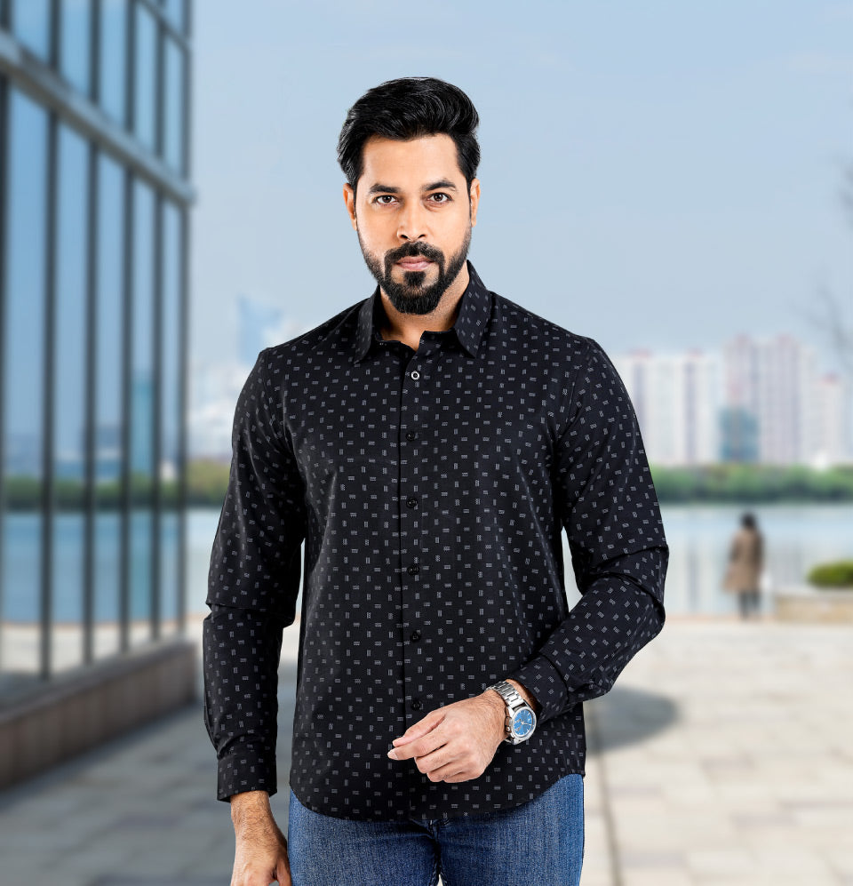 Active Fit Men's Shirt with Waves Pattern - Full Sleeves - Black