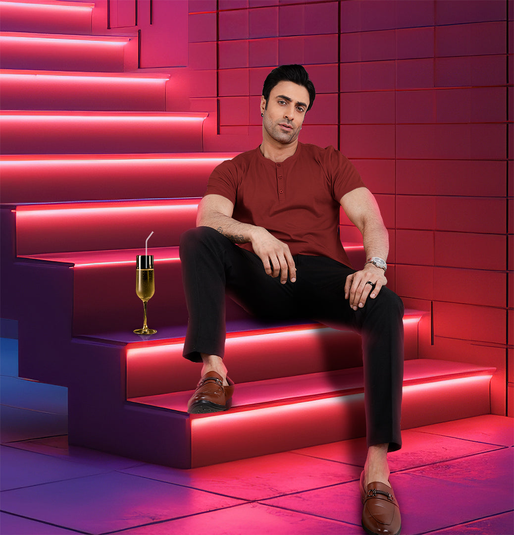 Men’S Short Sleeve Drop Cut Henley Neck T-Shirt - Red
