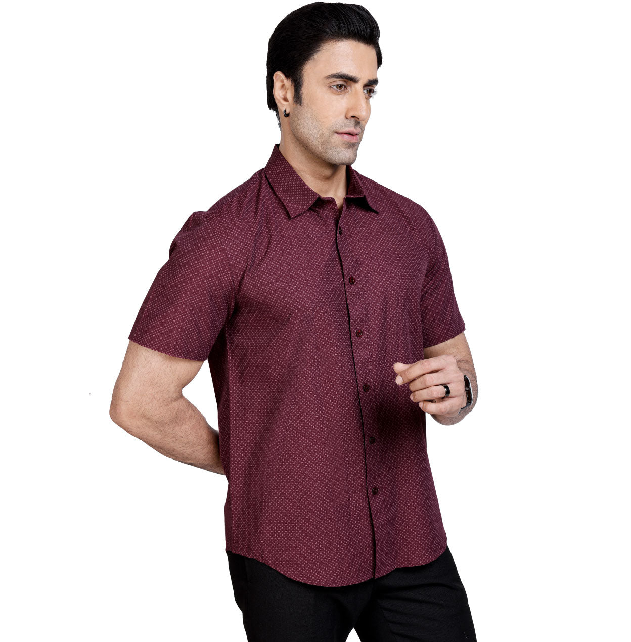 Active Fit Men's Shirt with Classic Pattern - Half Sleeves - Wine