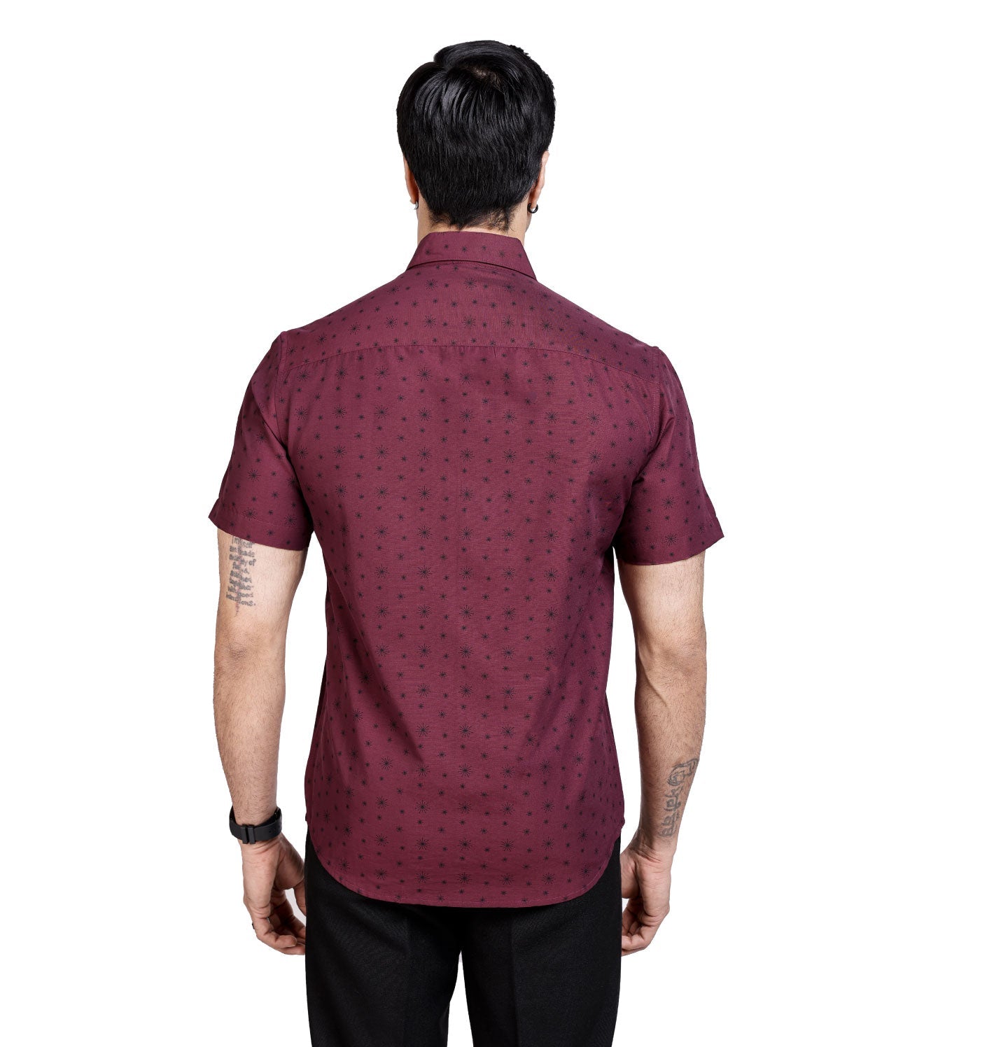 Active Fit Men's Shirt with Crackers Pattern - Half Sleeves - Wine