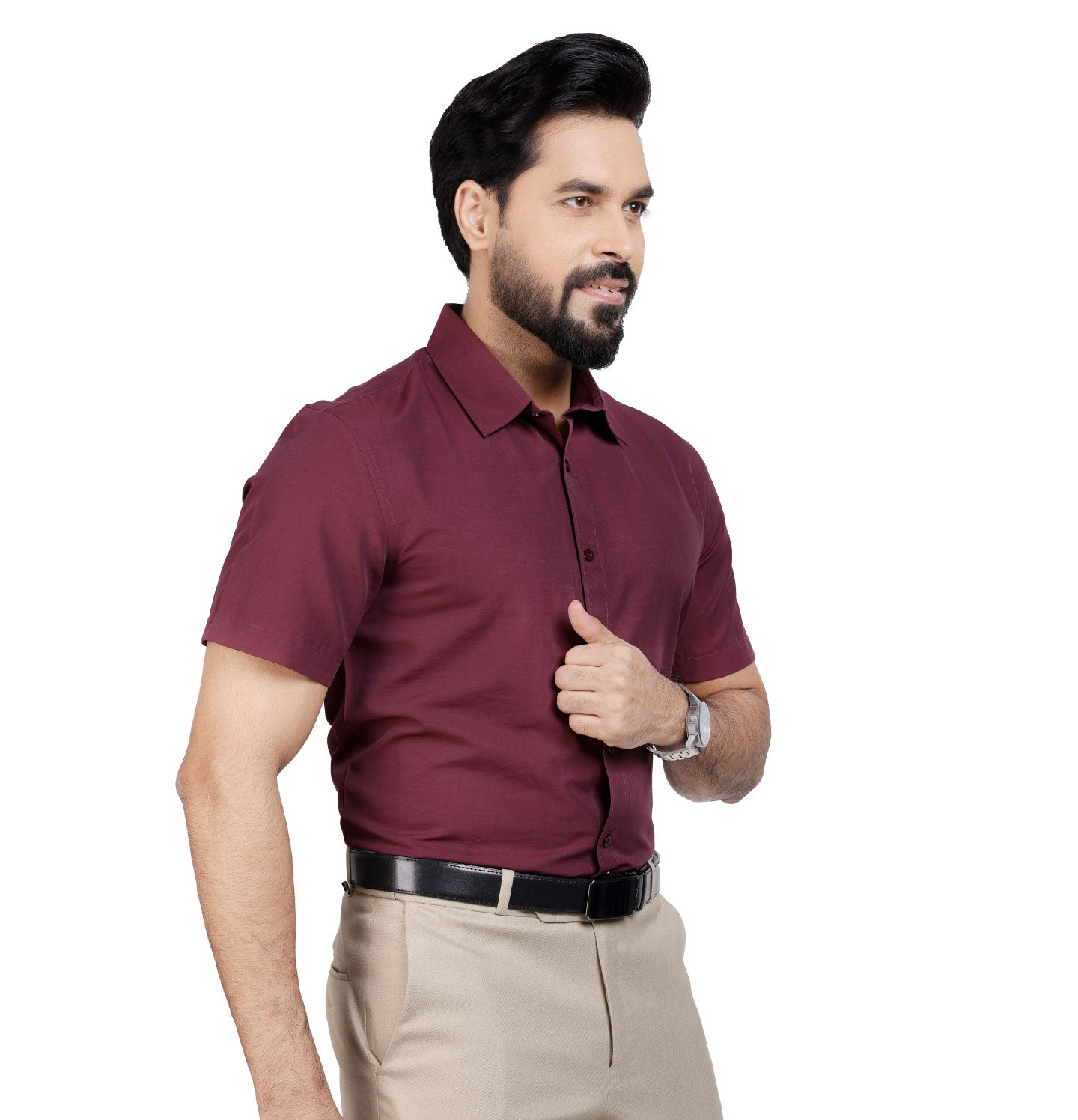 Active Fit Men's Shirt with Solid Pattern - Half Sleeves - Wine