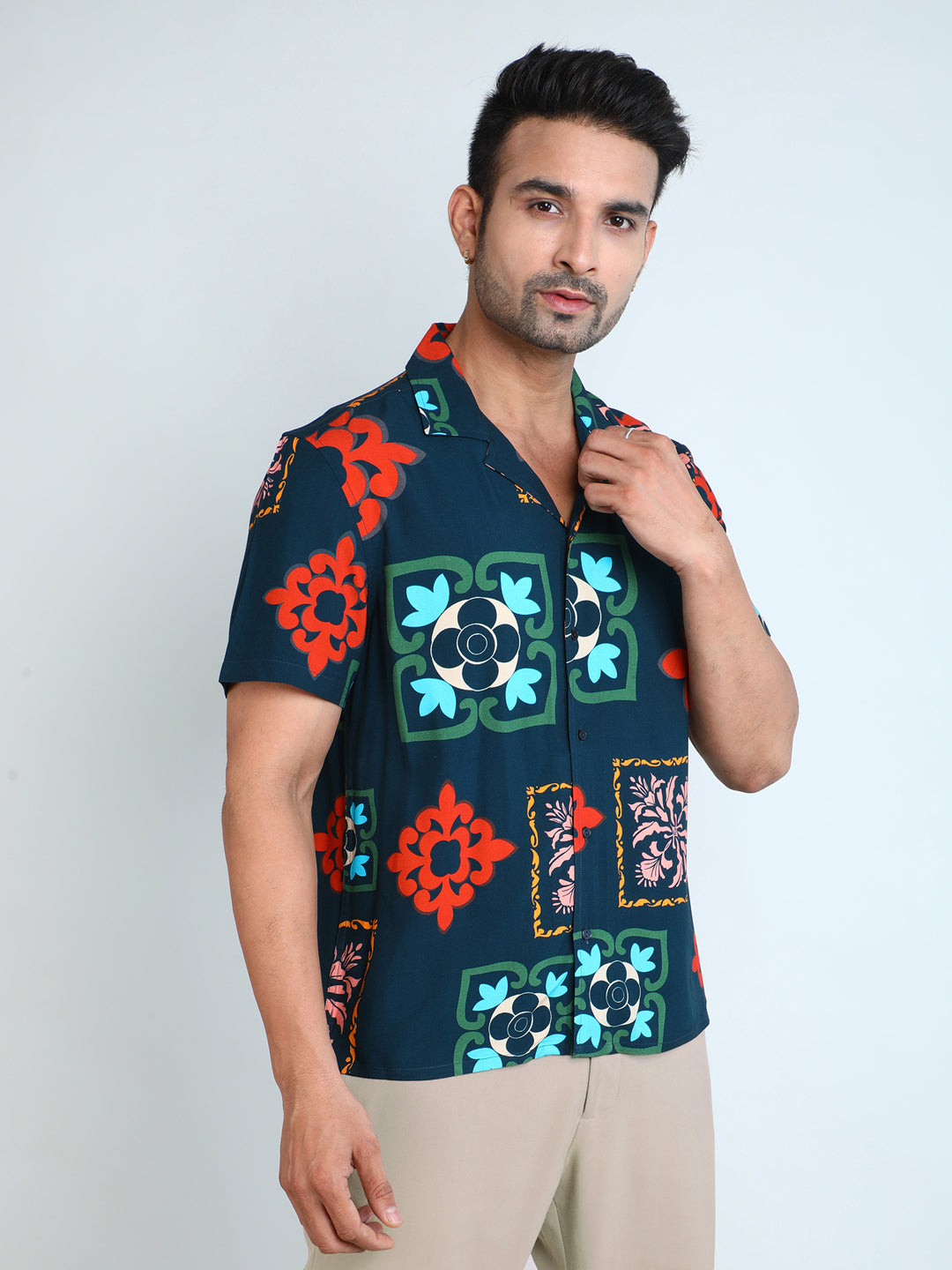 Relaxed Fit Mens Printed Casual Shirt (SS26-AZULEZO)